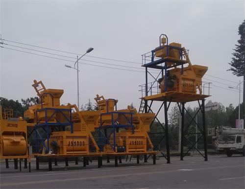 排列整齊的建築設備