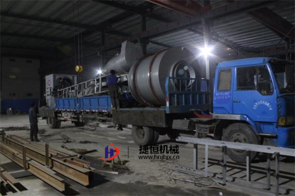 河沙烘幹機物流現場